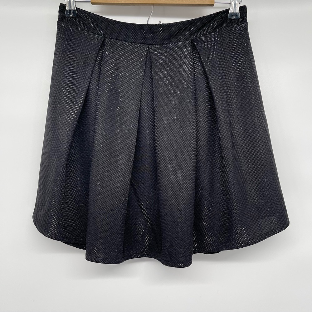 Charlotte Russe Shimmer Pleated Mini Skirt Women M Metallic Black Dark Academia